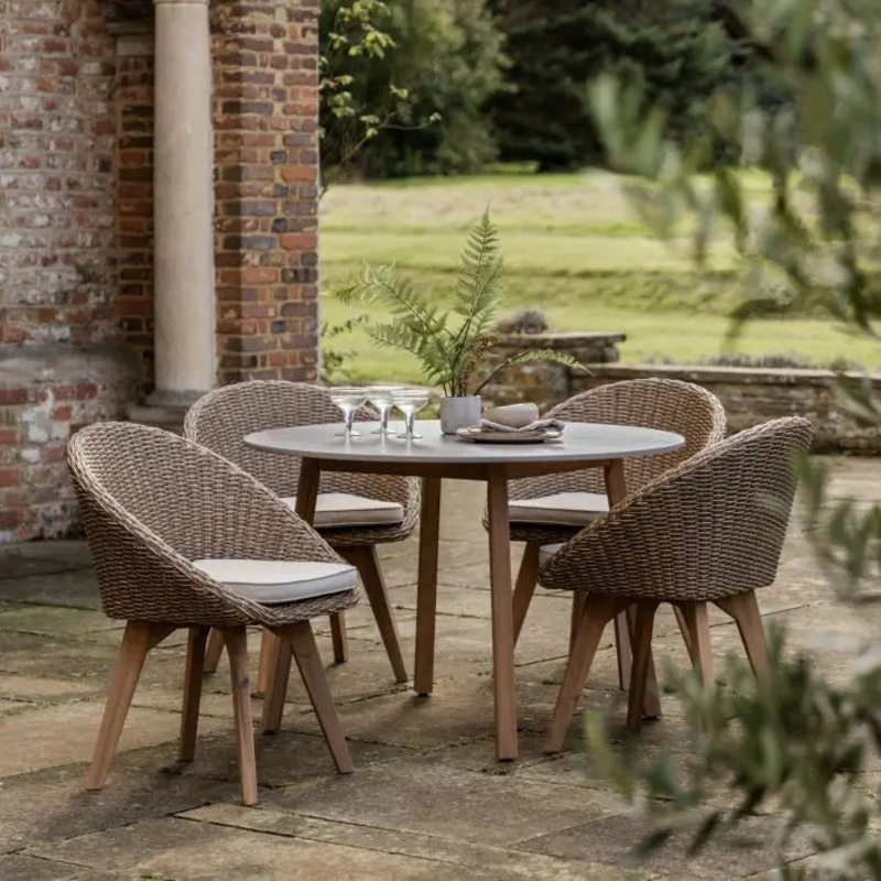 Lucera 4-Seater Round Outdoor Dining Set  Effortless Outdoor Elegance